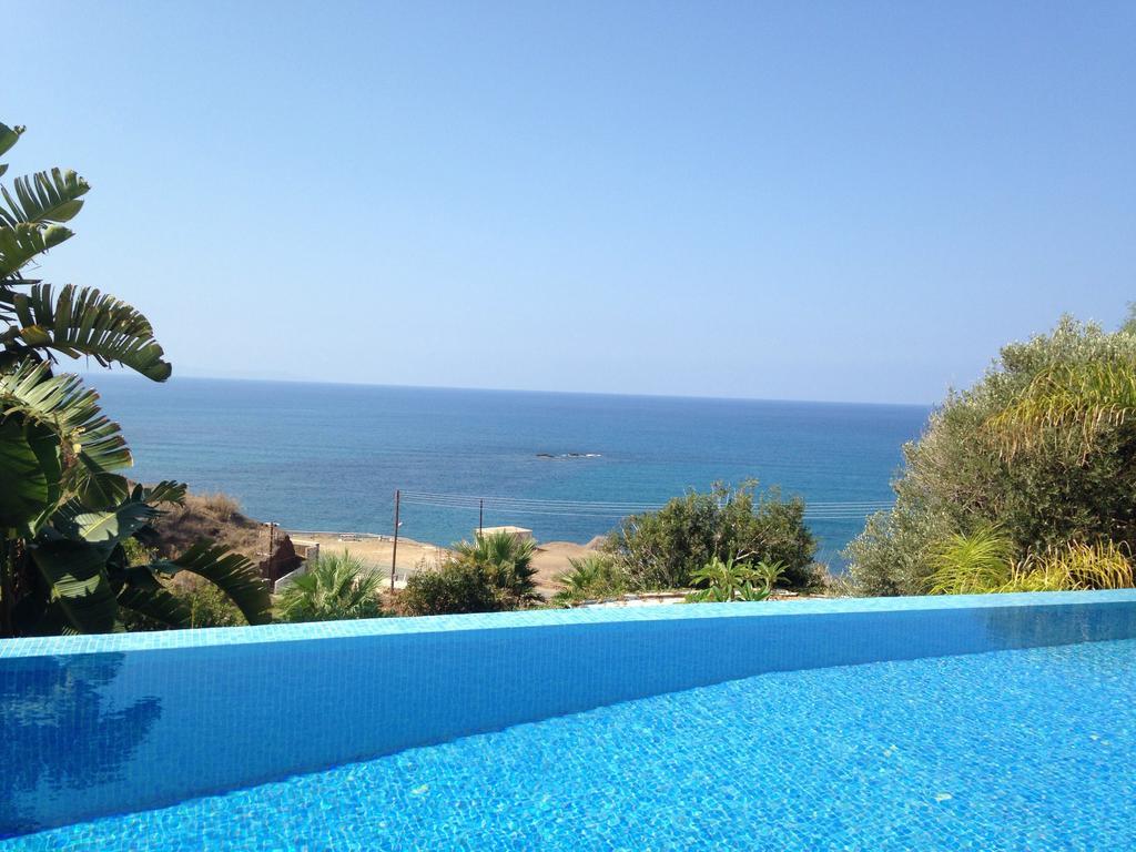 Sunset View Mermaid Villa 포모스 외부 사진