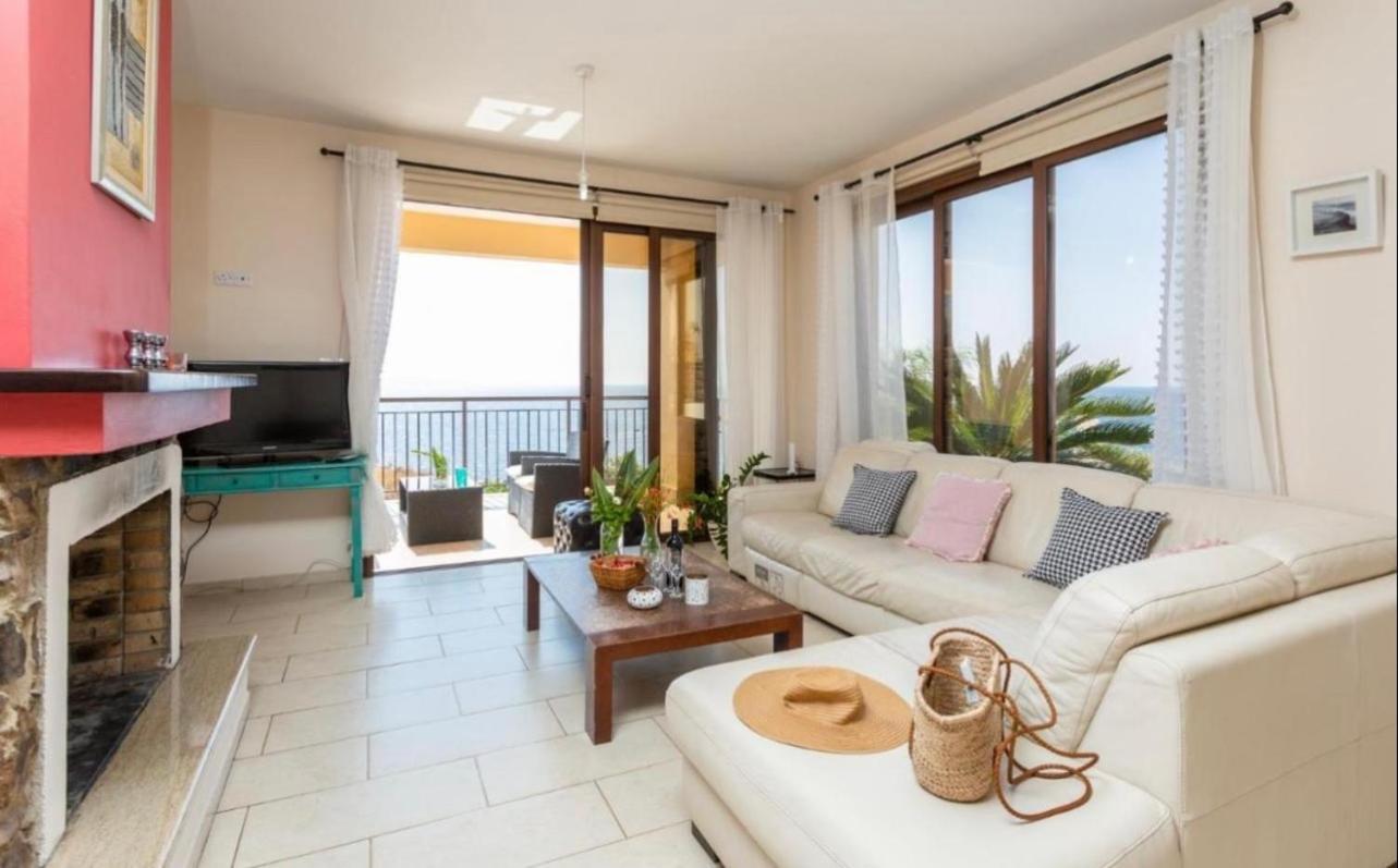 Sunset View Mermaid Villa 포모스 외부 사진